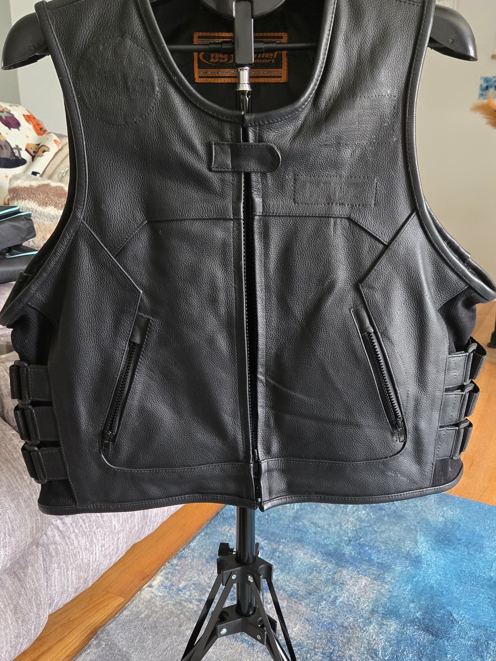 Men's Black Leather Motorcycle Vest with Zip Pockets